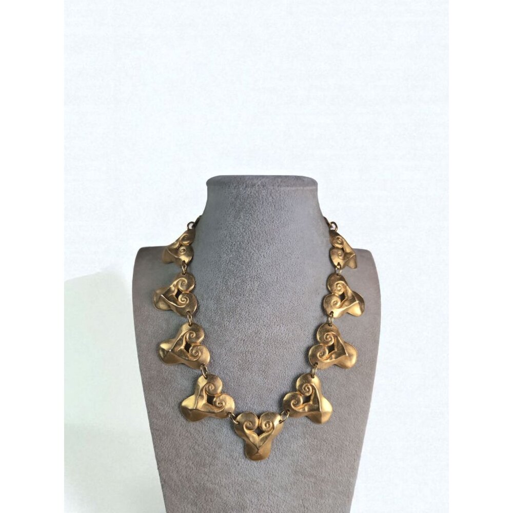 Sculpted Heart Swirl Link Statement Necklace Collar Gold Tone Unsigned